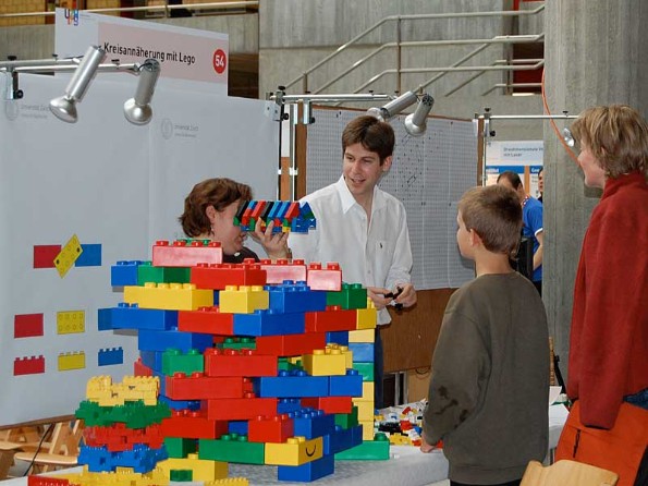 Fakulttstag MNF: Mathematik: Keisannherung mit Legosteinen