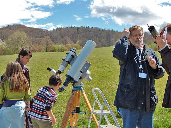 Fakulttstag MNF: Amateur Astronomen stellen Ihre Teleskope zur Verfgung